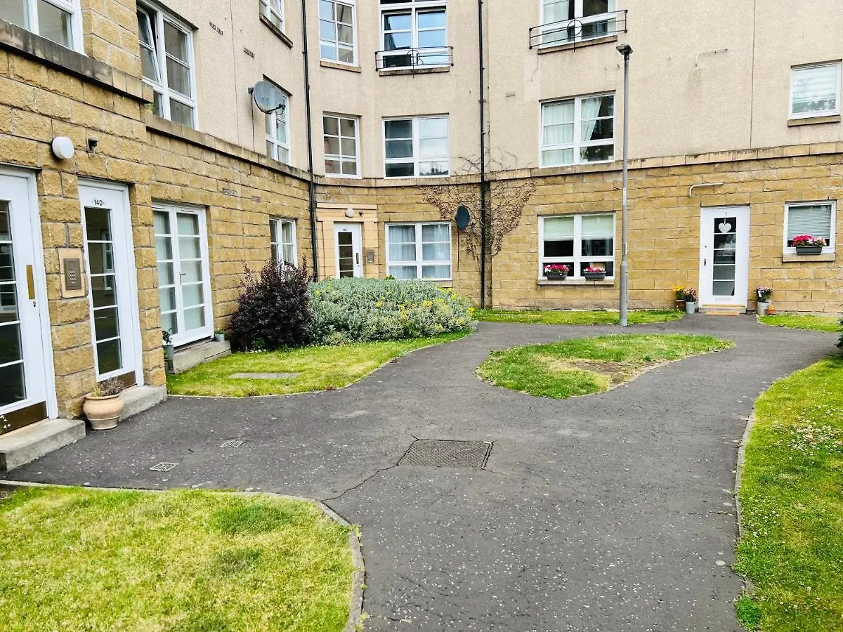 Peaceful 2 Bedroom Flat With Free Parking Edinburgh Verenigd Koninkrijk